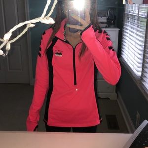 Victoria’s Secret/Pink pullover w/ thumb holes